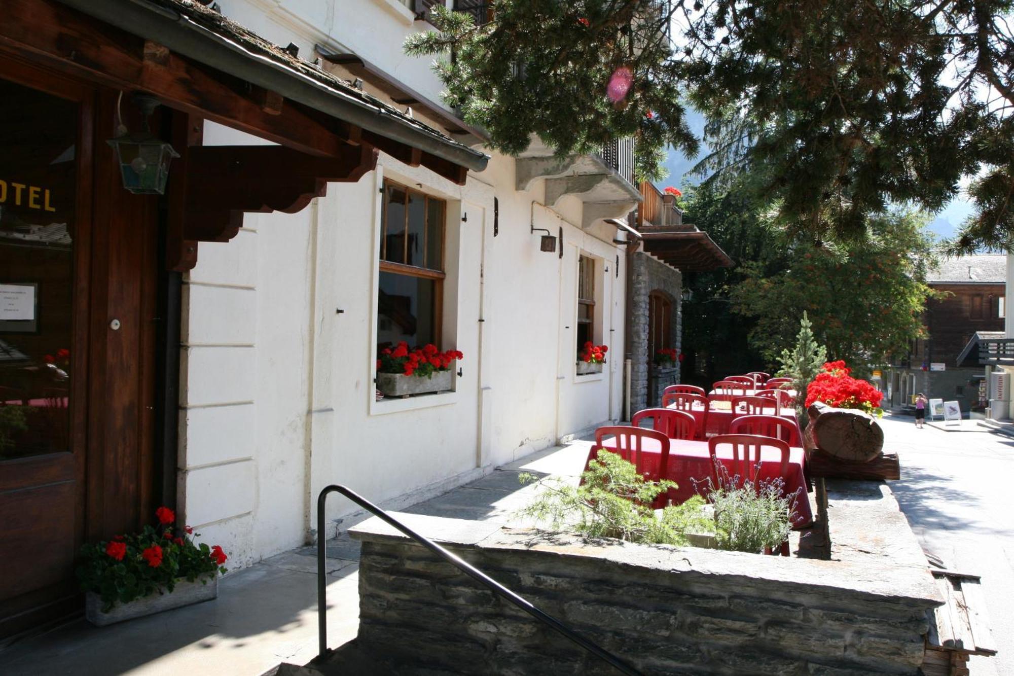 Hotel Hermitage Evolène المظهر الخارجي الصورة